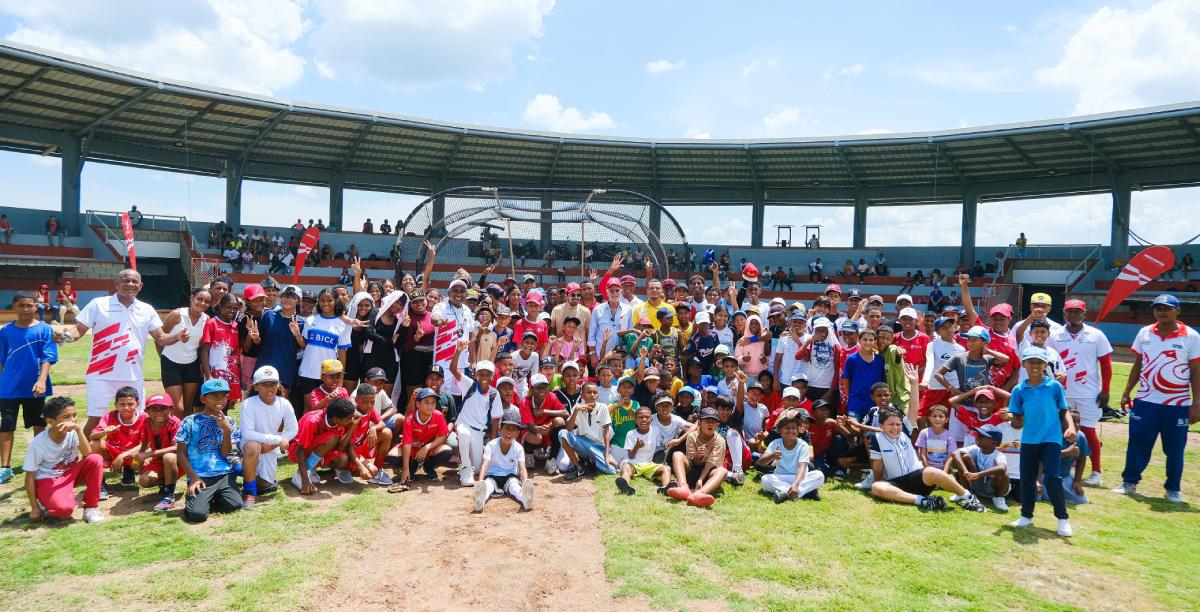 Gobernación la 'saca del estadio’: inició la segunda fase de Escuelas de Formación de béisbol